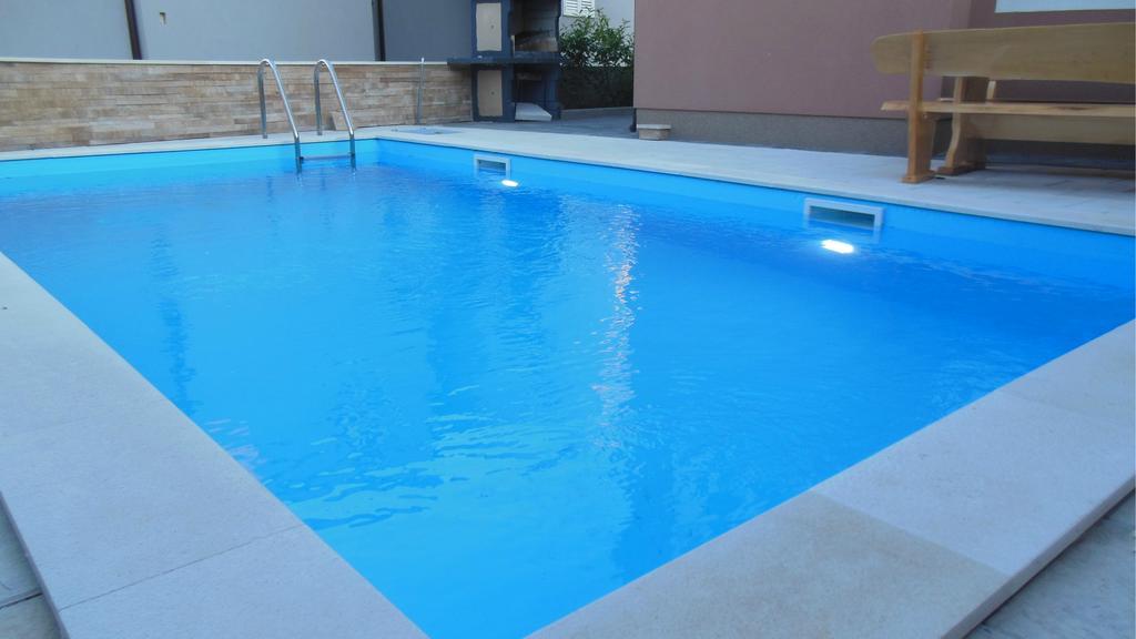 Apartments Hrvoje Водице Екстер'єр фото